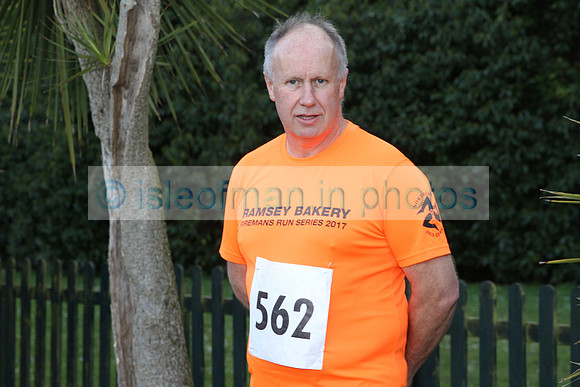 Photo by Vincent Campbell - photo sales help charity